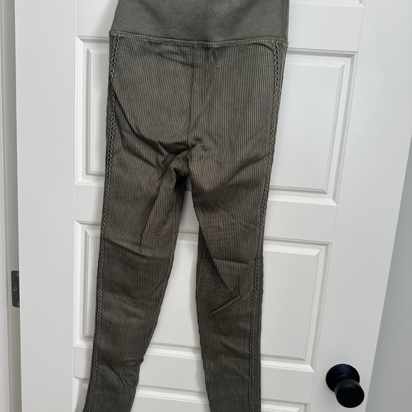Aerie Sage Green Lounge Pants - Picture 4 of 5